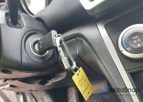 2011 Mazda Mazda6 I Sport z USA, uszkodzony, nr VIN 1YVHZ8BHXB5M29852